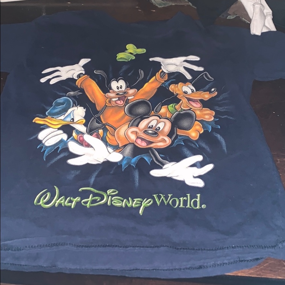 Goofy ploodo and Mickey short sleeve tee